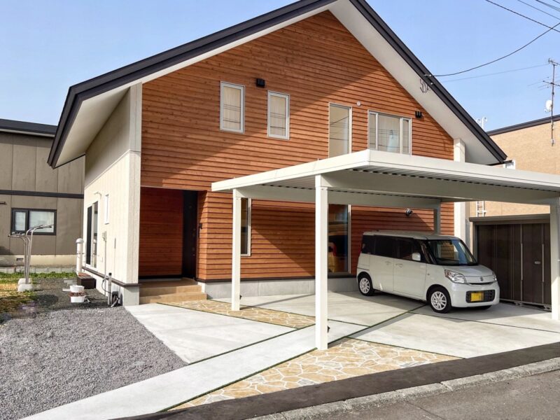 アプローチのアクセントがおしゃれ<br>～MORIZOUEN × Roller Stone～ 北海道恵庭市[札幌市近郊]